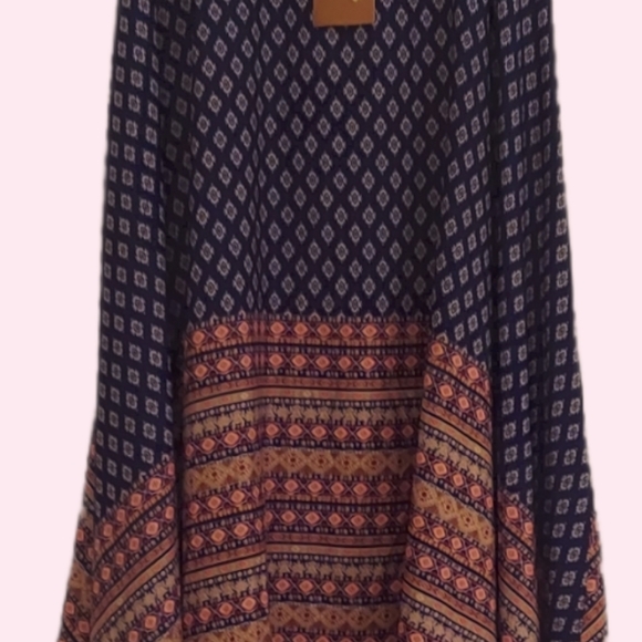 Maxi Skirt - Picture 2 of 5